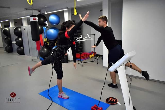 EMS Treniruotės - Feelfit Kaunas