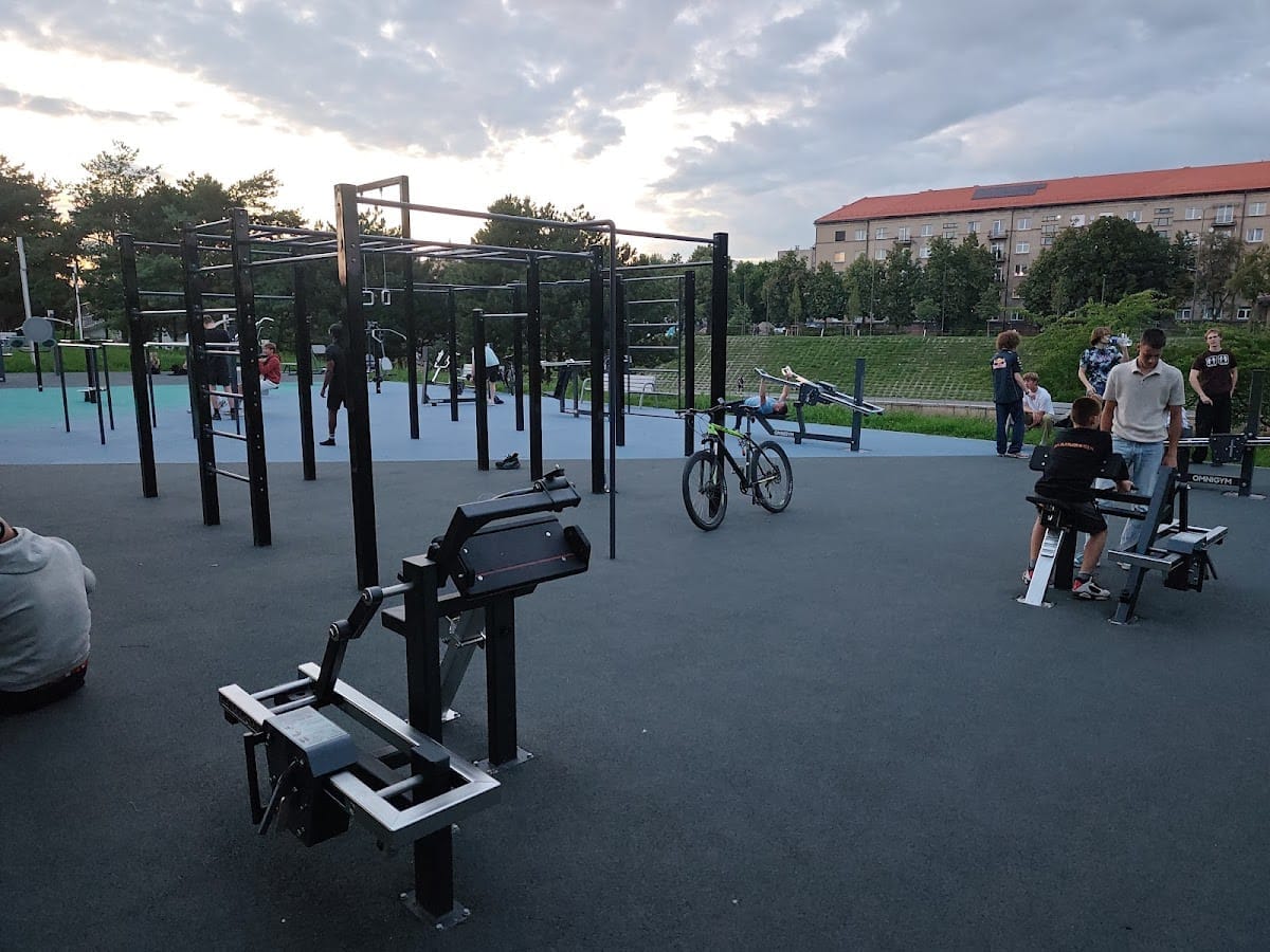 Outside gym — sporto klubas Kaunas