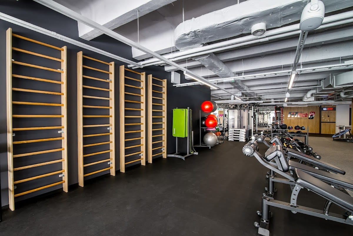 FitClub 24/7 — sporto klubas Kaunas